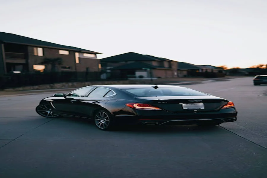 From MIA to Miami’s Elite Circles: Travel Like a CEO with Luxury Car Service Luxury Car Service