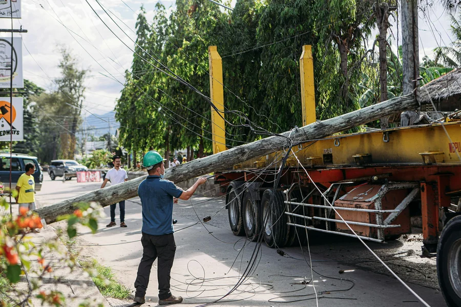Common Causes of 18-Wheeler Accidents and Who May Be Liable Accidents
